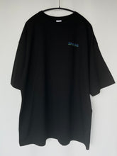 Load image into Gallery viewer, Cohshi.  “ SPIN ME TEE ” (XL)