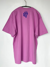 Load image into Gallery viewer, Ninosathes T-Shirt “dolphin-charm” (L)