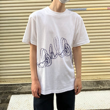 Load image into Gallery viewer, <Made to order> Organic Music T-shirt “String theory” White (M/L/XL)