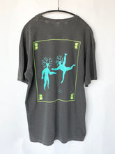 画像をギャラリービューアに読み込む, Ninosathes ＊ Cohshi. T-Shirt “ Dance floor” (L)
