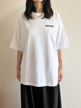 Load image into Gallery viewer, Cohshi. “ SPIN ME TEE ”  (M)
