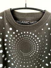 画像をギャラリービューアに読み込む, Organic Music T-Shirt “ Ray of light ”(L)
