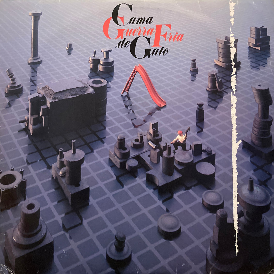 Cama De Gato “Guerra Fria”