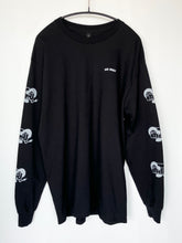 Load image into Gallery viewer, Cohshi. ✴︎ T-shirts  (L)
