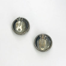 Load image into Gallery viewer, London Purchase  ☆ Earrings (clip-on)
